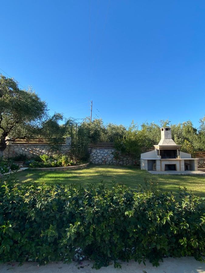 Villa Serenity Agia Marina  Esterno foto