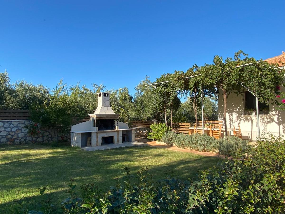 Villa Serenity Agia Marina  Esterno foto