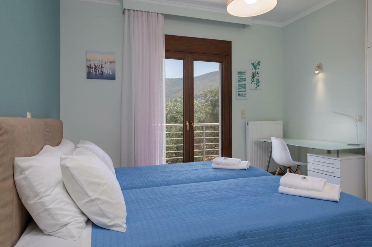 Villa Serenity Agia Marina  Esterno foto